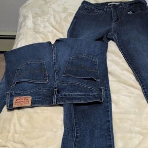 Levi's Women's Straight Leg Jeans - Dark Blue